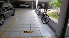 Carregar imagem no visualizador da galeria, Suporte pedestal para bike, desmontável e portátil - ParkingBIKE
